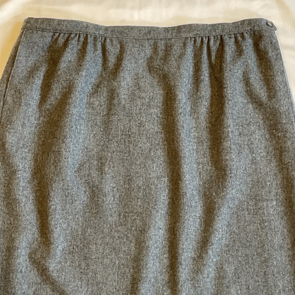 Vintage Pendleton Gray Skirt 100% Virgin Wool Size 18 Pockets Lined Made In USA - Picture 3 of 16